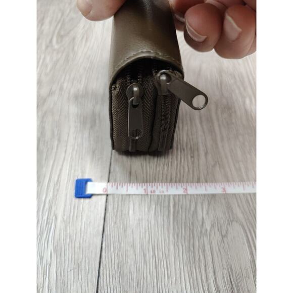 BUXTON Wallet Small Leather Coin Double Zipper Credit Card Holder Greenish Brown - Picture 10 of 10